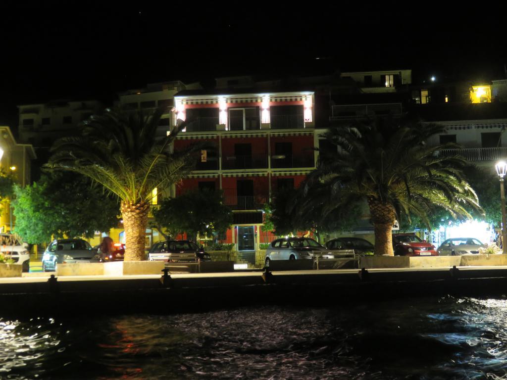 Casa Rosada Otel Podgora Dış mekan fotoğraf